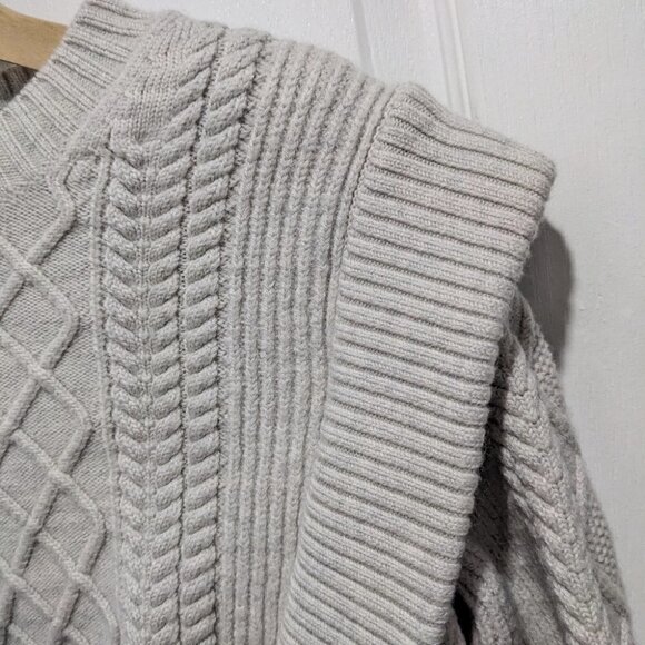 Aritzia Cream Cable Knit Sweater - Picture 9 of 12